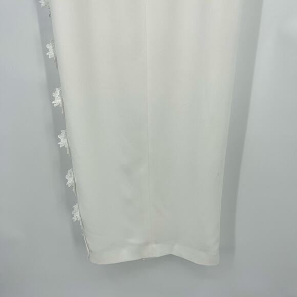 Elegant White Strapless Maxi Dress - Picture 13 of 16